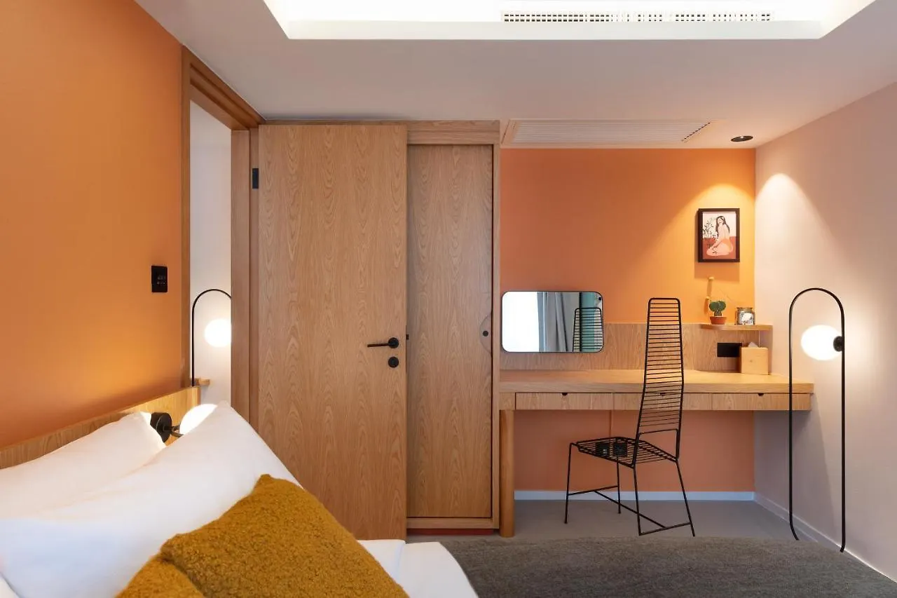 The Figo Hotel Hong Kong 4*,  China